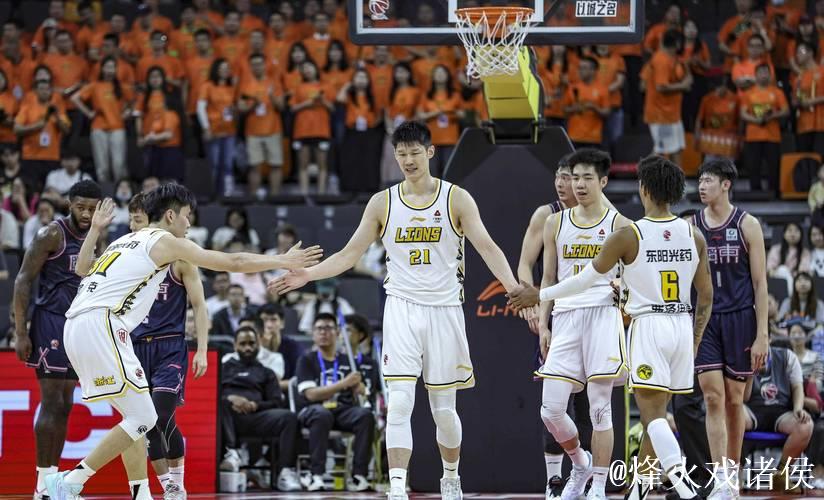 辽宁男篮分享训练片段:今晚球队将在主场对阵广厦男篮 辽宁男篮分享训练片段:今晚球队将在主场对阵广厦男篮